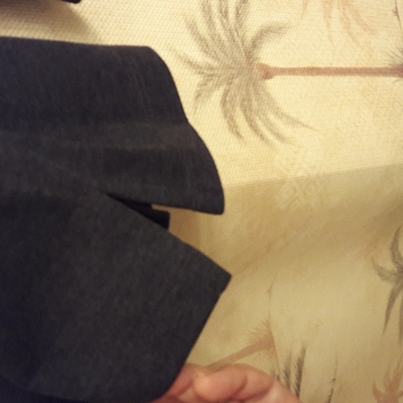 NWT "Van Heusen" Chest Stripe Long Sleeve Polo Big & Tall Sizes LT, XLT, 2XLT - Picture 7 of 7